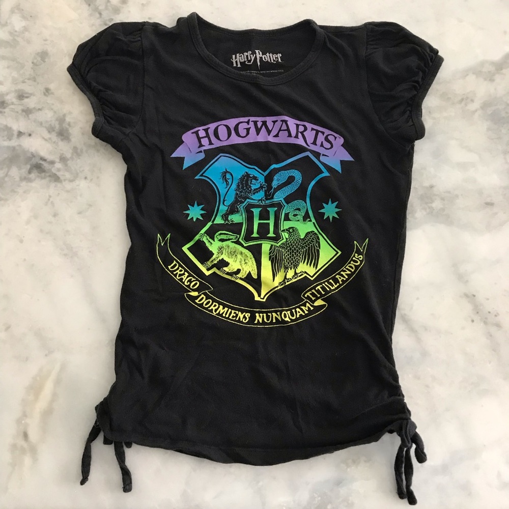 ⚡️2/$5 Harry Potter Hogwarts Ruched T-shirt Size M 7/8